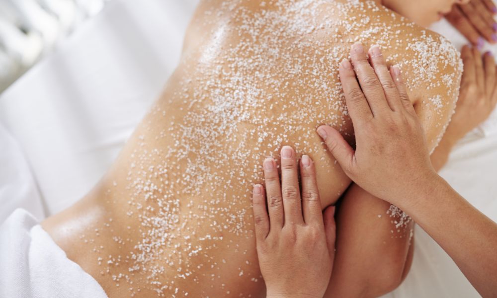 8 Benefits of Exfoliation and Why You Should Be Doing It